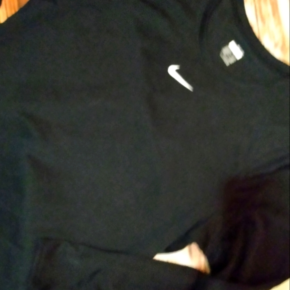 Mens XL dri fit Nike black white long sleeve